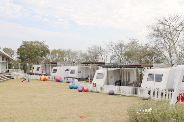 最新星空露營車『自然風情景觀渡假民宿』3000坪超大草坪小孩放電好地方