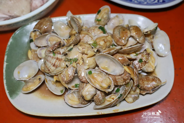 竹子湖美食『山園野菜餐廳』森林系土雞城、內用地瓜湯、米粉湯吃到飽