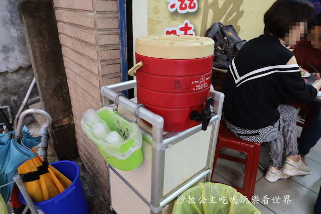 基隆美食『孝三大腸圈』吉古拉.正宗老店.食尚玩家推薦巷弄美食