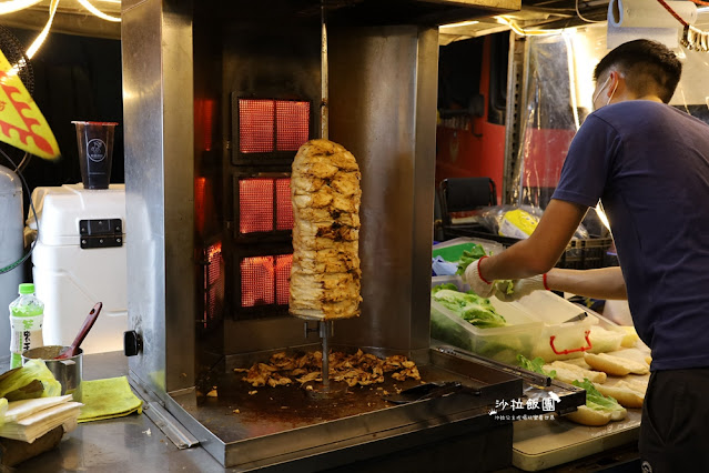 週六限定：冬山夜市，好多排隊美食，冬山車站門口