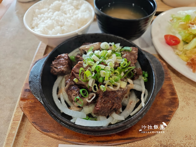 北投美食『樂雅樂餐廳北投店』飲料無限供應、捷運北投站