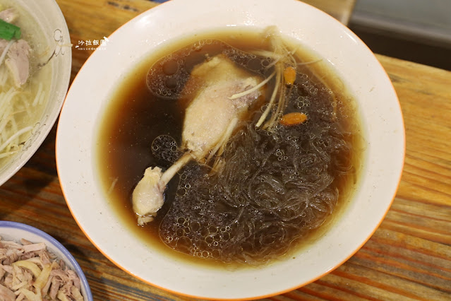 宜蘭五結美食『鴨寶鴨肉飯』必吃霸氣鴨肉飯整碗鋪滿滿CP值超高