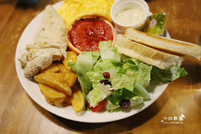 士林美食『老倉庫』天母早午餐、義大利麵、飲料無限供應、芝山捷運站