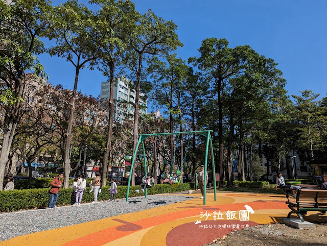 士林天母親子景點『忠誠公園』當地人運動、休憩公園