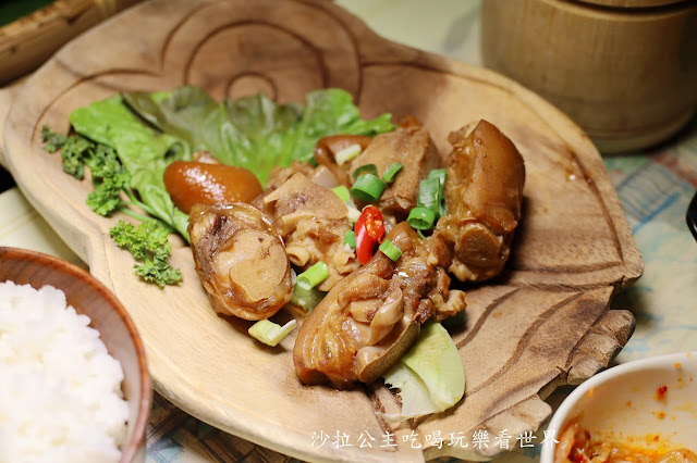 南投日月潭水社碼頭美食推薦【邵族風味餐】比臉盆還大/碼啡館(碼頭休閒大飯店)