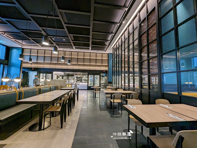 新北吃到飽『八里福朋喜來登酒店The Mesh Kitchen自助餐廳』干貝、鮑魚、和牛牛肉湯讓你吃飽飽