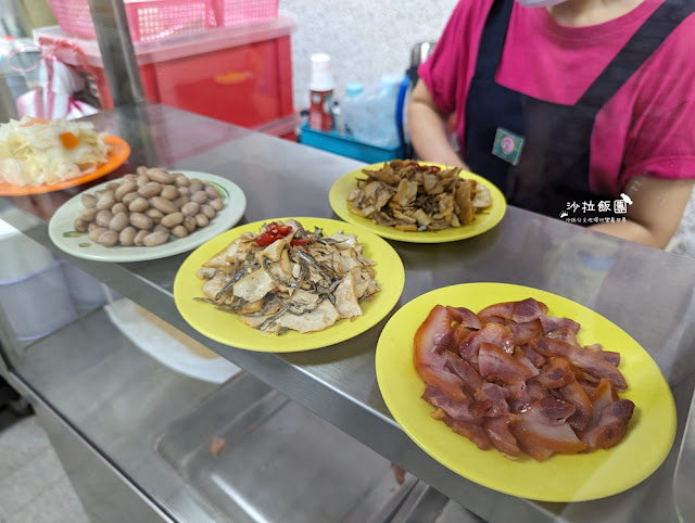 東門美食『廖家牛肉麵』每天只營業4小時，米其林必比登推薦