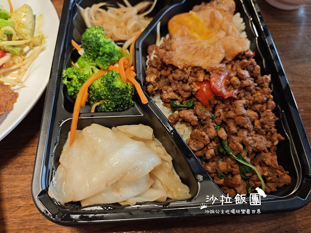 士林夜市泰式料理『FB食尚曼谷』商業午餐只要百元白飯、飲料、甜湯吃到飽