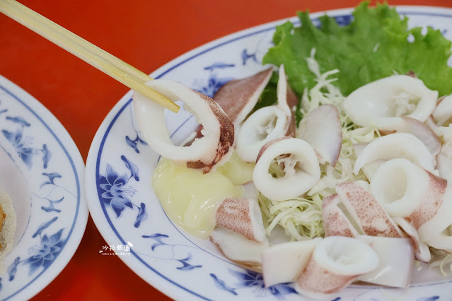 高雄旗津海鮮餐廳『海忠寶活海產』好吃又便宜，免費白飯吃到飽