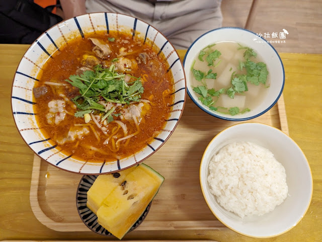 水煮牛、酸菜魚『川渢椒麻殿』永和頂溪站美食