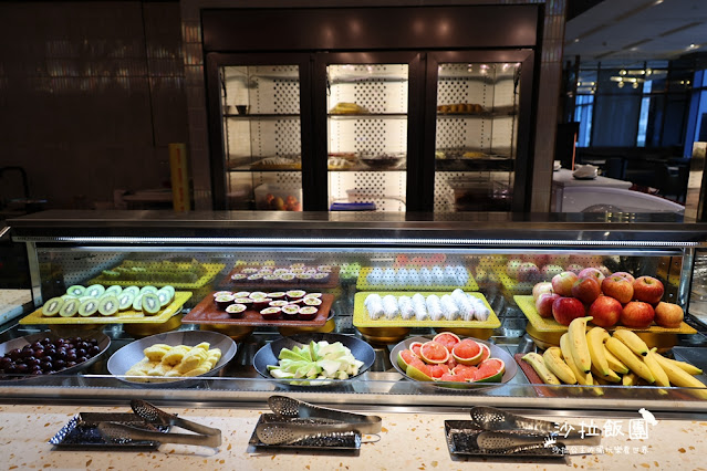 台北漢來大飯店，南港市景、無邊際泳池、金鑰匙及英式管家服務