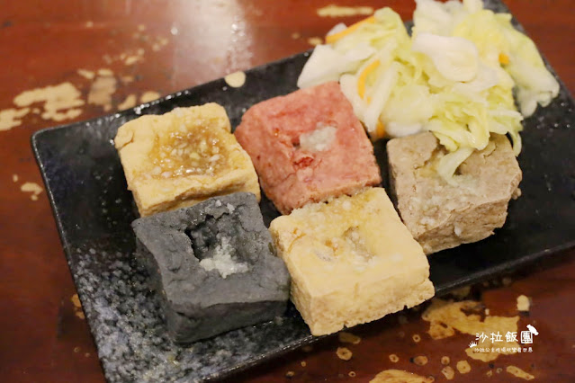 苗栗清安豆腐街『老街牛肉麵』三色臭豆腐、多家媒體報導