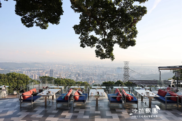 陽明山景觀餐廳『草山夜未眠』台北最美夜景，約會餐廳