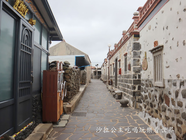 澎湖旅遊必吃美食/二崁聚落『二崁杏仁茶』食尚玩家推薦『二馬豆花』黑糖水喝到飽