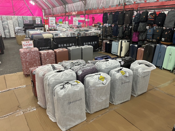 【花蓮吉安聯合特賣會】行李箱工廠直營廠拍990元起，胖胖箱、前開式行李箱、包包