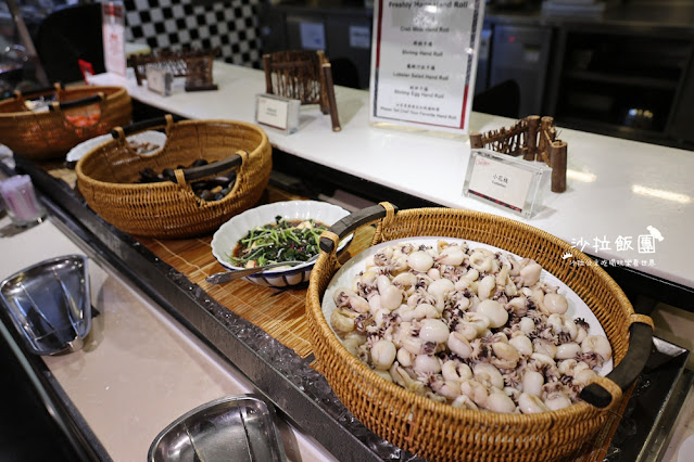 台北車站吃到飽『台北凱撒大飯店Checkers自助餐廳』威靈頓牛排、紅白酒、啤酒喝到飽