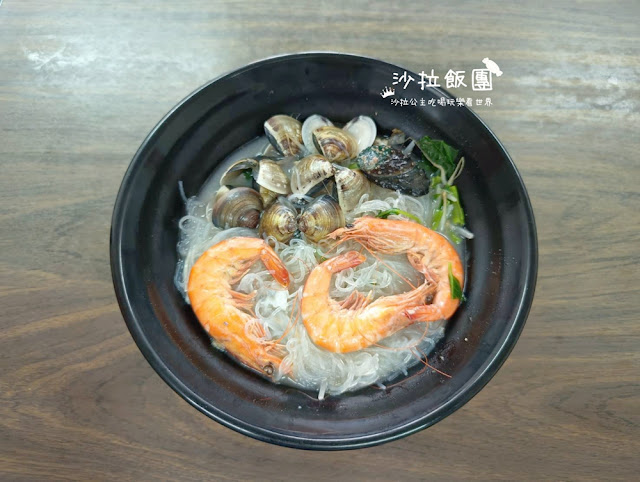 雙溪車站美食『新鮮煮』澎派海鮮麵、小卷、鮑魚