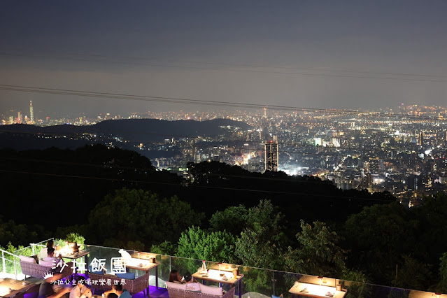 陽明山景觀餐廳『草山夜未眠』台北最美夜景，約會餐廳