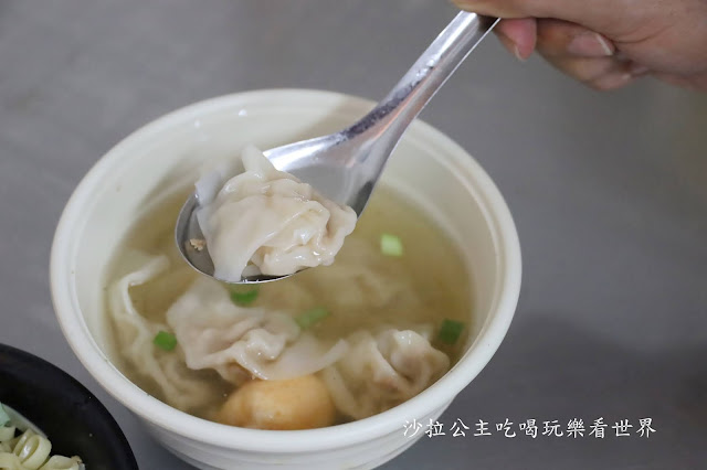 台中第二市場美食『三代福州意麵』台中美食/百年老店