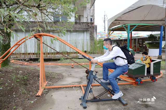 宜蘭景點『勝洋水草休閒農場』釣魚、划竹筏、溫泉魚、玩水、落羽松、IG彩虹傘、DIY