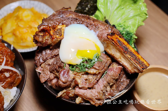 新店燒肉美食『牛丁次郎坊』冬瓜檸檬、雞白湯喝到飽.捷運大坪林站