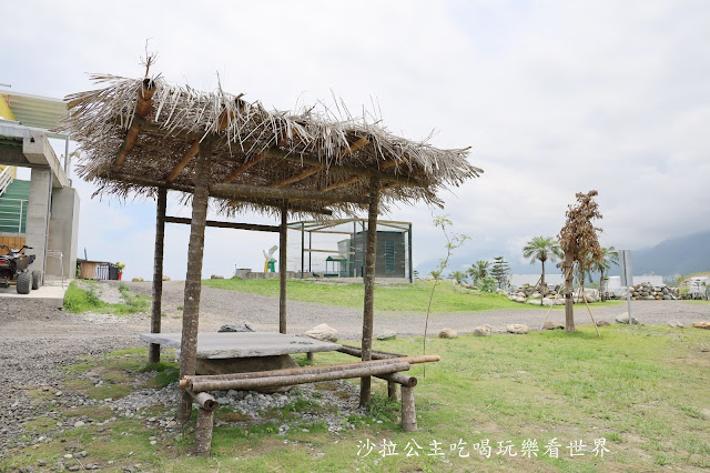 花蓮景點50元門票『崇德瑩農場』餵羊.景觀咖啡.露營車.風味餐廳