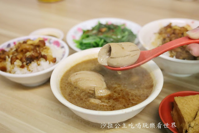 信義區美食.小吃『施家麻油腰花魯肉飯』麻油雞.老店.捷運永春站