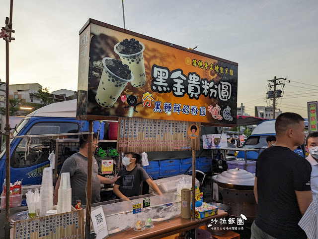 嘉義小吃『彌陀夜市』當地人逛的夜市，每周只開兩天