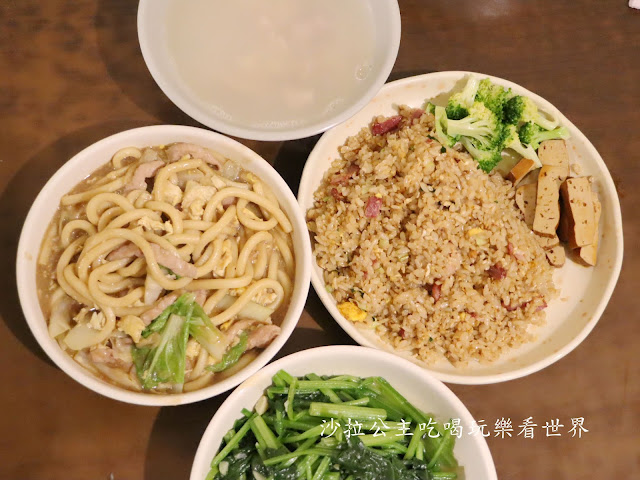 台北大同區『阿仁炒飯』大龍峒排隊人氣美食/小吃/炒飯/炒麵/熱炒