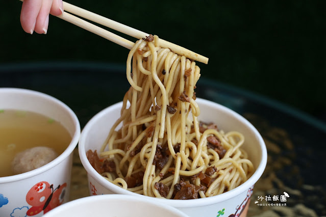 宜蘭頭城小吃在地人推薦的『尤家炒麵』炒麵還不錯吃