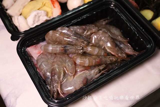 飽胃站外帶呷飽分享餐加贈1斤肉.飽到天靈蓋『肉多多火鍋』新北.桃園免費外送/自取免下車