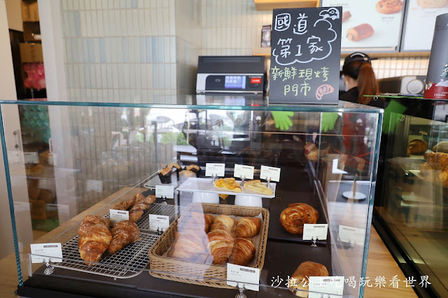 首座夢幻積木城堡門市『星巴克Starbucks(泰安南門市)』台中咖啡.泰安服務區