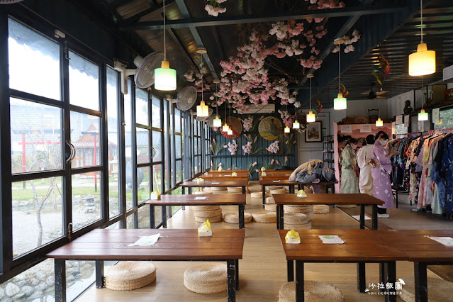 花蓮日式庭園景觀『張家的樹園』餵動物梅花鹿、草泥馬