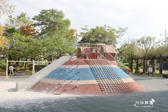 頭城景點頭城最新特色公園『頭城運動公園』宜蘭最美的共融公園、落羽松