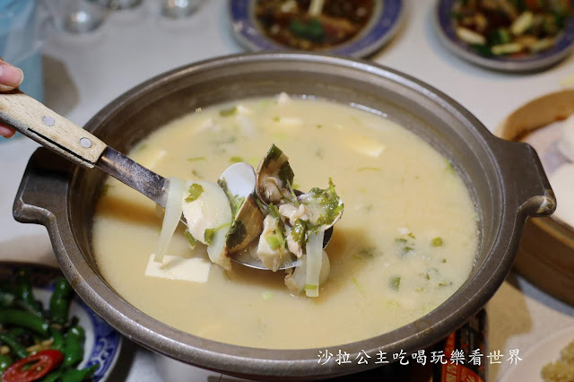 台北美食北投必吃『我家客家小館傳承茶蝦飯』多家媒體報導/捷運奇岩站