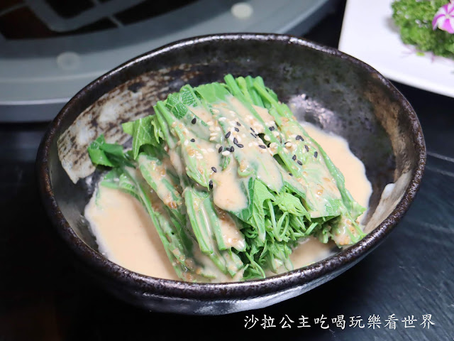 新莊美食/典華『華亭聚-烤鴨.海鮮.港點』母親節限定料理/網美級烤鴨大餐/捷運新莊副都心站