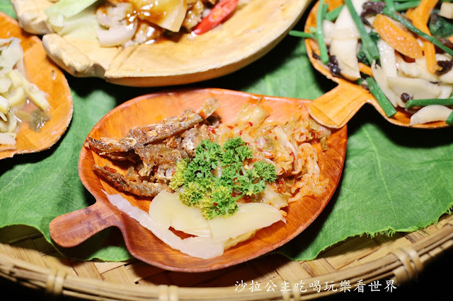 南投日月潭水社碼頭美食推薦【邵族風味餐】比臉盆還大/碼啡館(碼頭休閒大飯店)