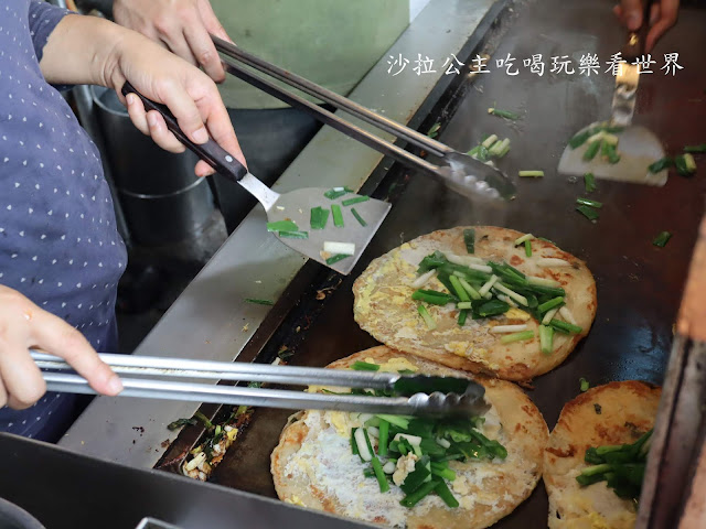 宜蘭三星蔥油餅『羅家蔥捲餅』食尚玩家推薦/『阿川哥の店』宜蘭三星小吃