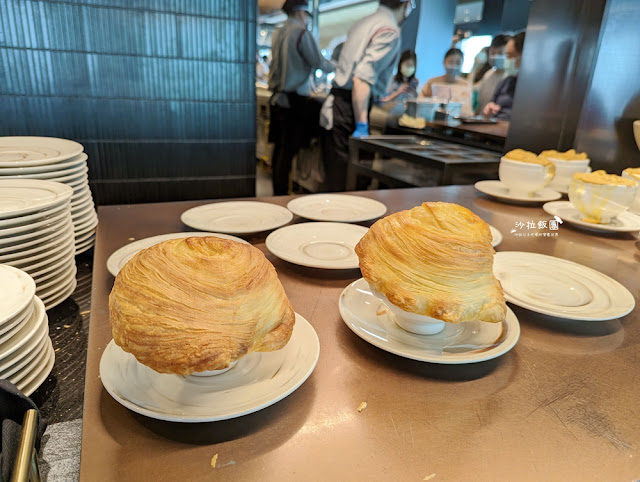 新莊吃到飽『饗饗新莊店』超難吃到新北最強吃到飽，360度高空環景