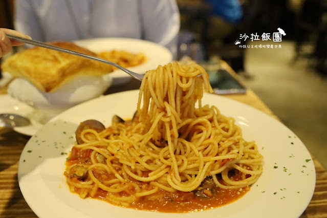 大同區美食『Bremen不萊梅圓山店』平價義大利麵、燉飯，飲料無限供應