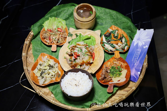 南投日月潭水社碼頭美食推薦【邵族風味餐】比臉盆還大/碼啡館(碼頭休閒大飯店)