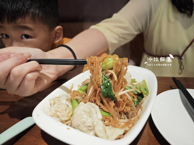 士林港點『左爺爺的港式茶餐廳芝山店』芝山捷運站