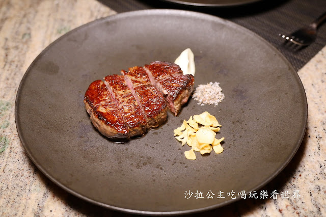 史上最優惠消費5000送5000『台北萬豪酒店(Mark's Teppanyaki)』結合法式美學的鐵板燒/菜單/包廂