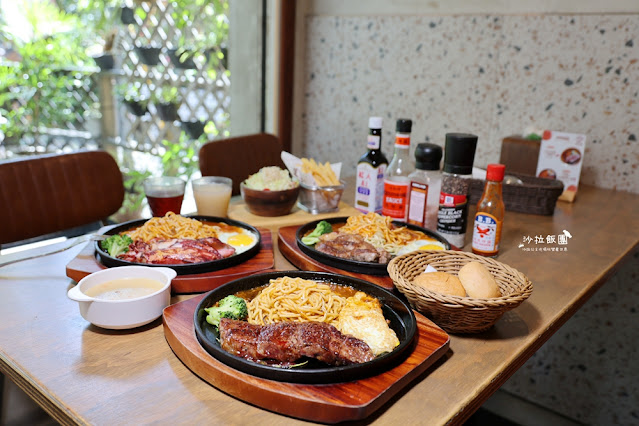 捷運南勢角美食『知名度牛排』羽下牛排超好吃，近興南夜市