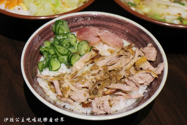 三重美食『鼎街鴨香飯(三重溪尾店)』三重溪尾街小吃/新開幕/捷運三和國中站