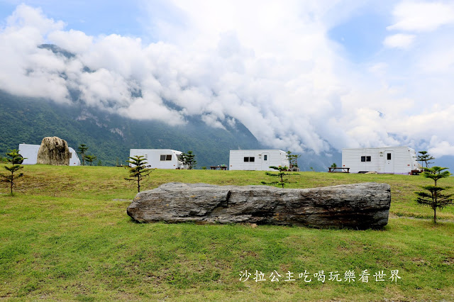 花蓮景點50元門票『崇德瑩農場』餵羊.景觀咖啡.露營車.風味餐廳