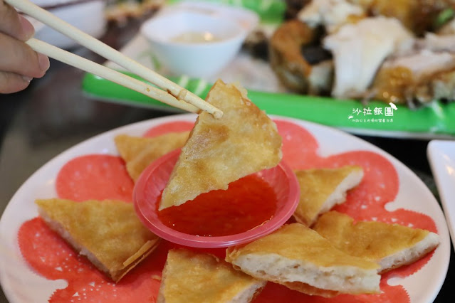 『台灣磚窯雞平鎮店』桃園人氣烤雞，雞油飯免費吃