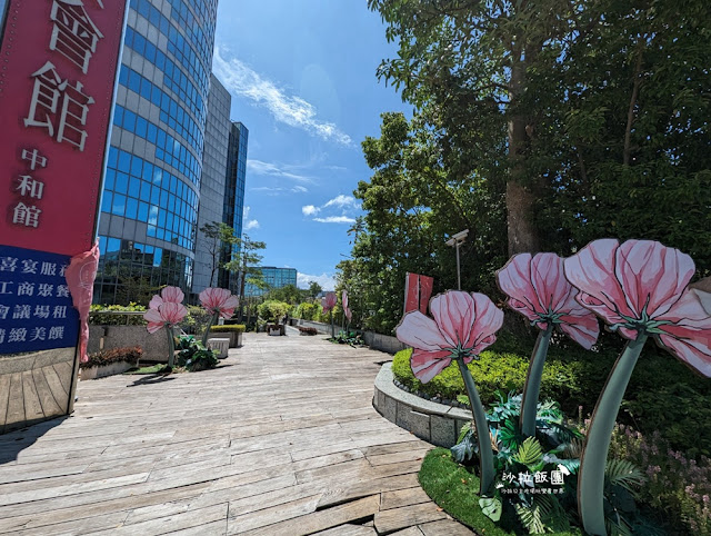 大台北高CP值烤鴨餐廳『晶粵軒烤鴨餐廳中和店』一鴨三吃吃飽飽