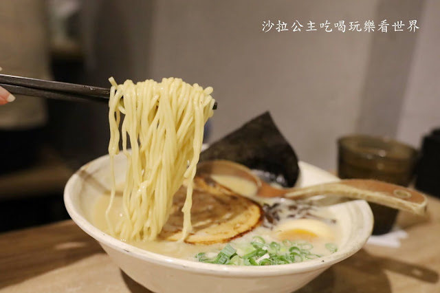 士林美食『百八龍拉麵』免費加麵.菜單.食尚玩家報導.士林捷運站