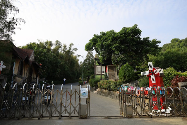 苗栗苑裡景點『綠意山莊』150元拍到翻、哈比村、粉紅城堡、露營、小木屋